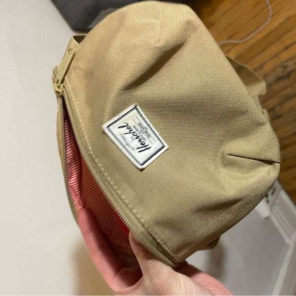 Herschel Supply Company Khaki Belt Bag - Picture 2 of 5